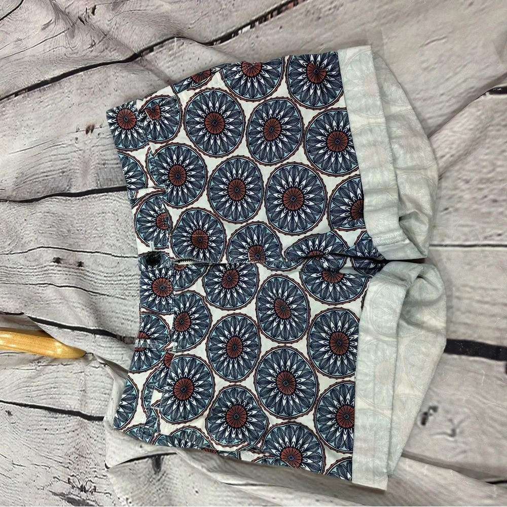 banana republic floral retro cuffed shorts size 2 cotton blend preppy